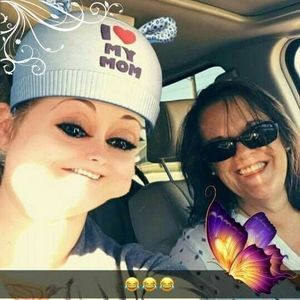 Meet your Posher, Carolyn